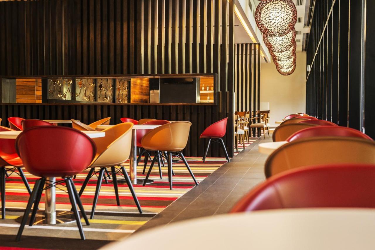 Holiday Inn Express Port Moresby By Ihg Екстер'єр фото