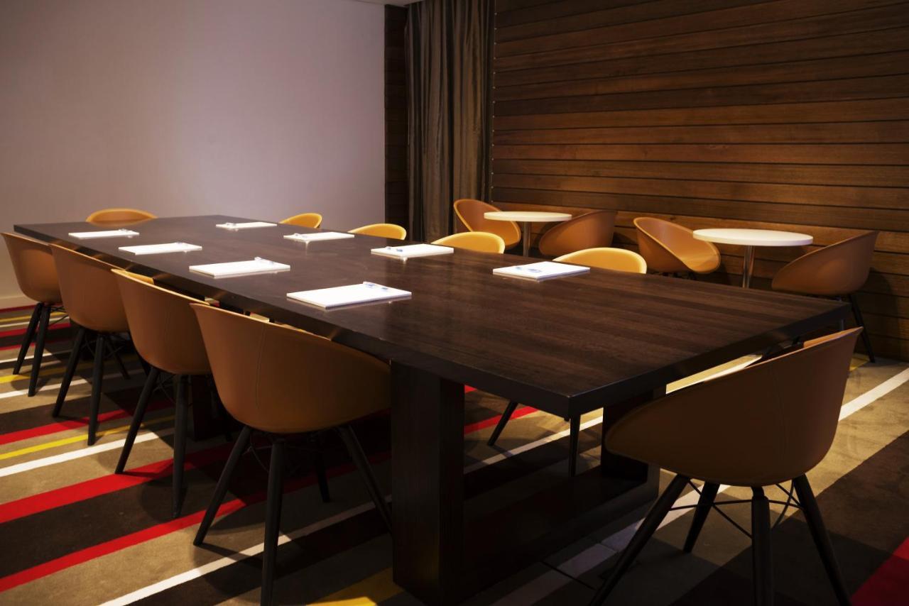 Holiday Inn Express Port Moresby By Ihg Екстер'єр фото