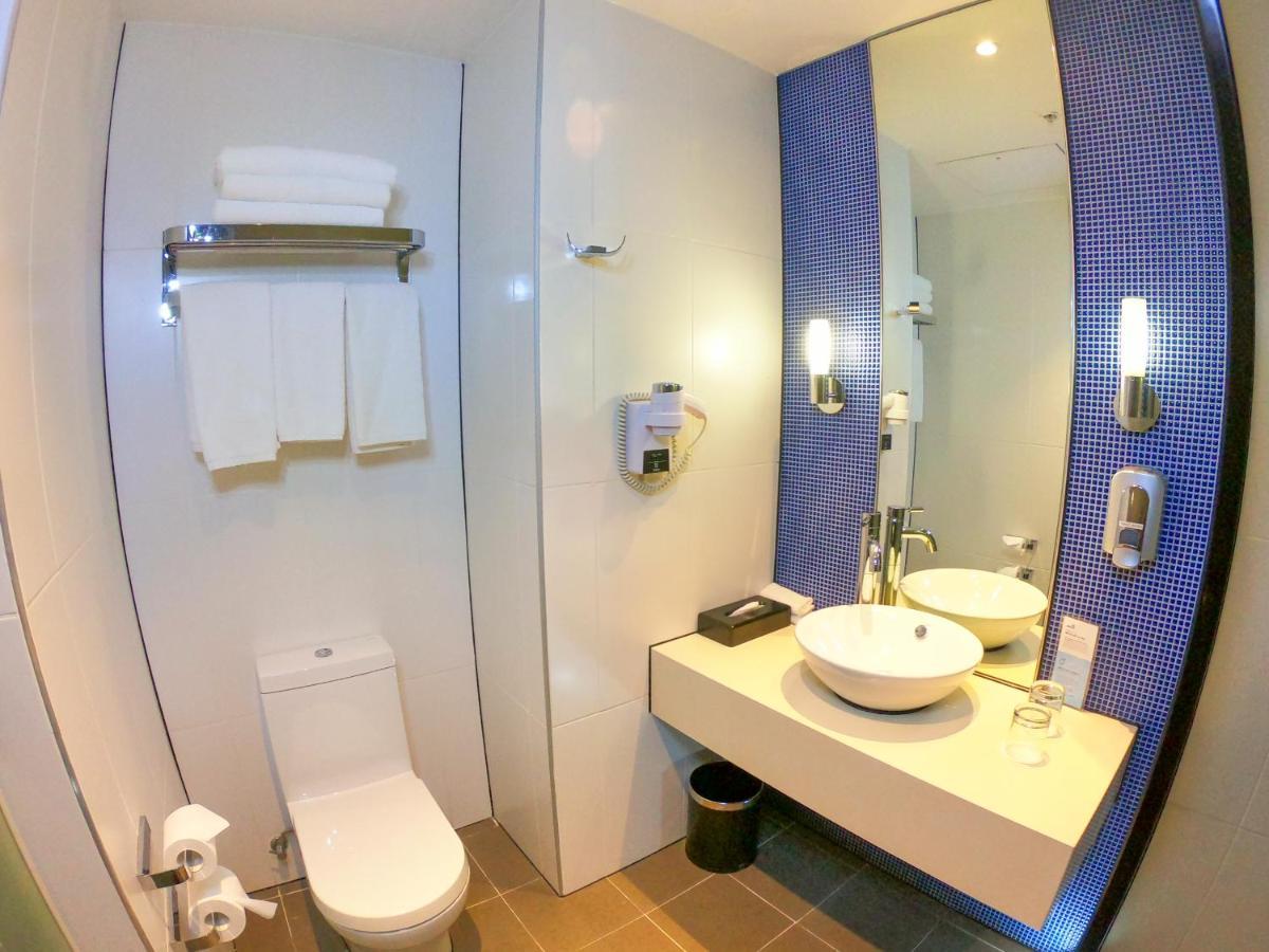 Holiday Inn Express Port Moresby By Ihg Екстер'єр фото